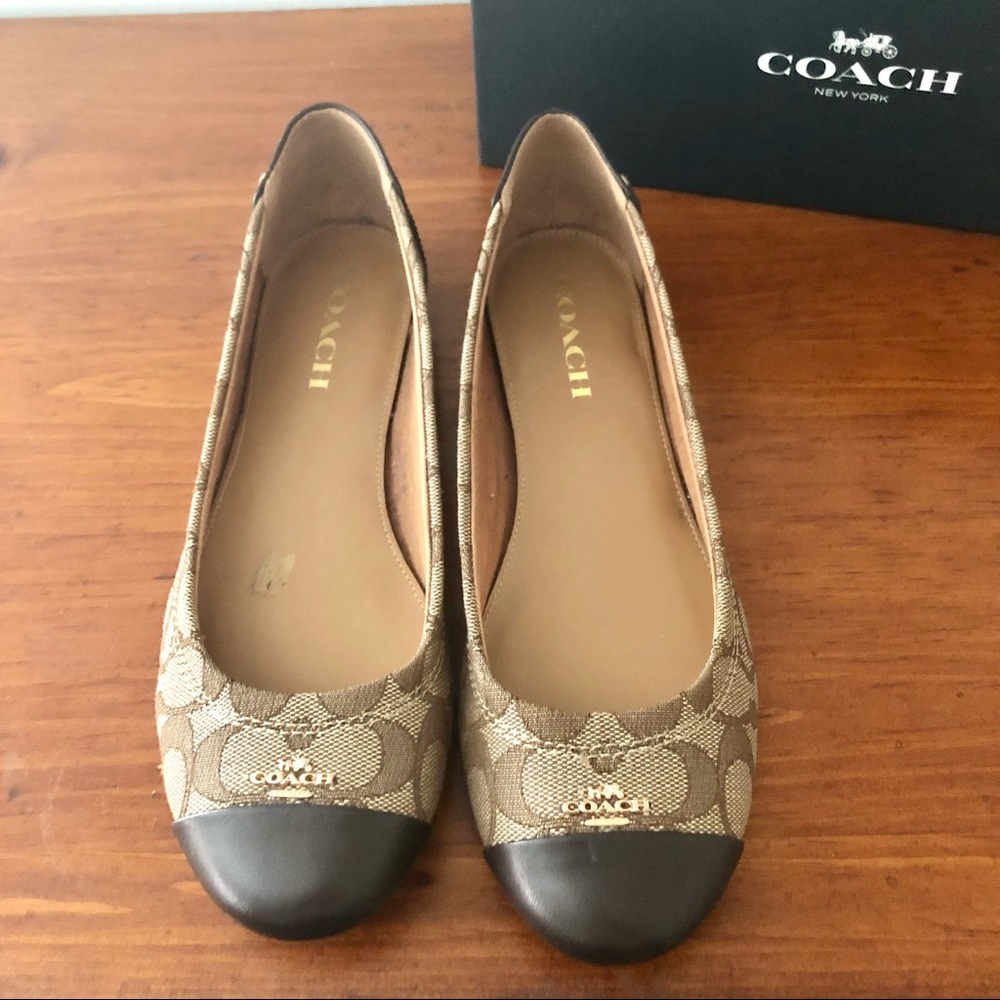 Coach Logo Ballet Flats